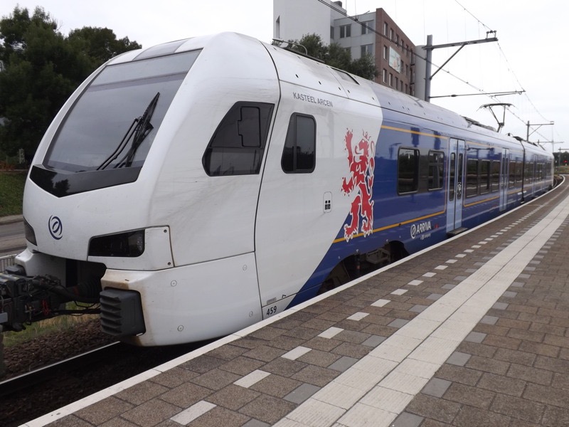459 Kasteel Arcen
(94 84 4 030 459-0 NL-AN)
Stadler Rail, *2016 • FLIRT 3 • 2-car
Maastricht-Randwyck AN_ET2_459_FLIRT3_Maastr-R2.jpg