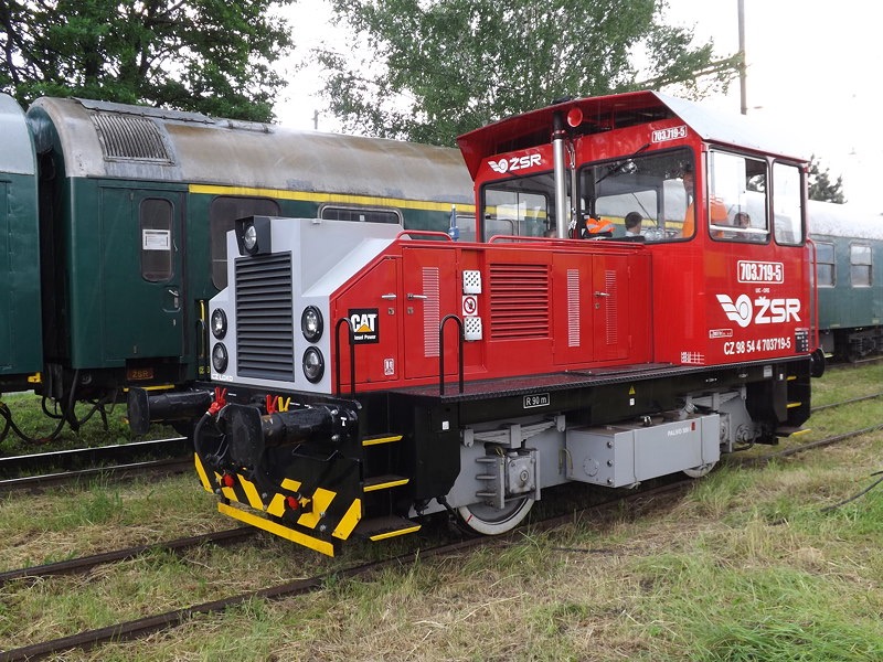 703.719-5
(98 54 4 703 719-5)
ČMKS • 703.7 • B-de
Výhrevňa Vrútky ZSR_V_703719-5_Vyh-Vrutky.jpg