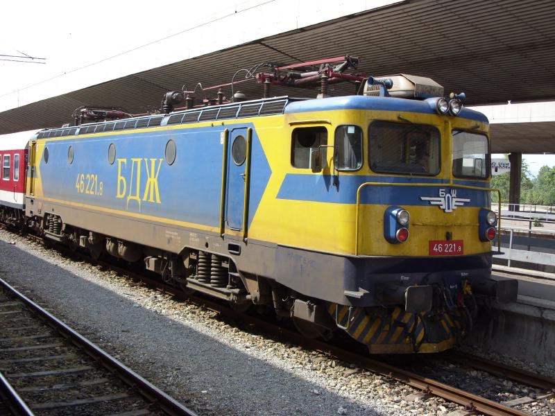 BDZ_E_46221-8_ge-bl_Sofia.jpg