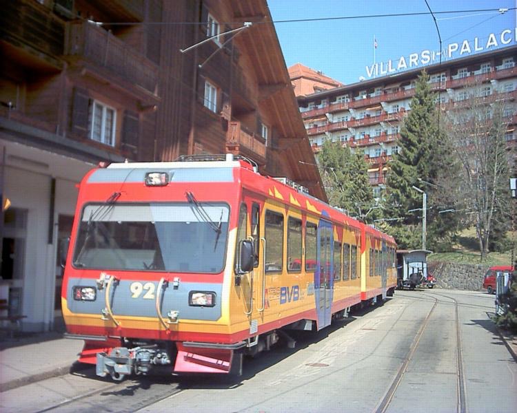 Beh 4/8 92
Bombardier/Stadler, *2000 • Beh 4/8 • 1000 mm, Z: Abt
Villars-sur-Ollon BVB_Beh48_92_Villars.jpg