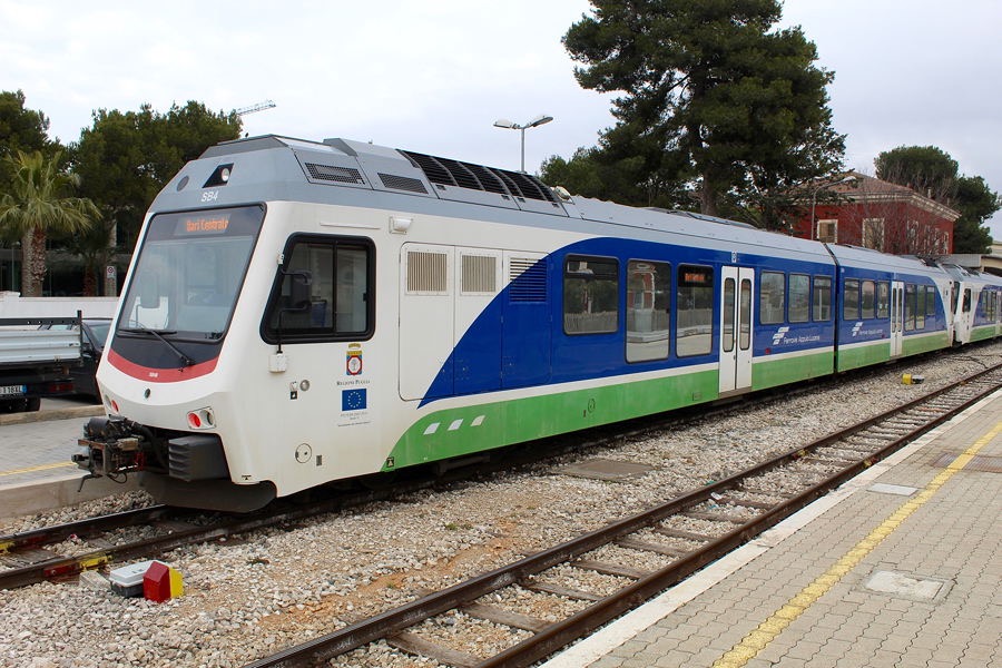 SB4B
Stadler Rail, *2012 • SB • 2-car • 950 mm
Altamura FAL_VT2_SB4B_Altamura4.jpg