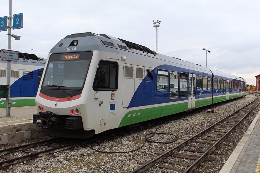 SBT6A
Stadler Rail, *2012 • SBT • 3-car • 950 mm
Altamura FAL_VT3_SBT6A_Altamura.jpg