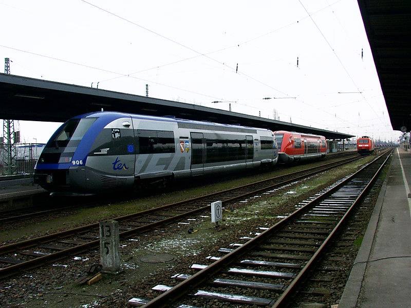 SNCF_VT_X73906+X73915_Kehl.jpg