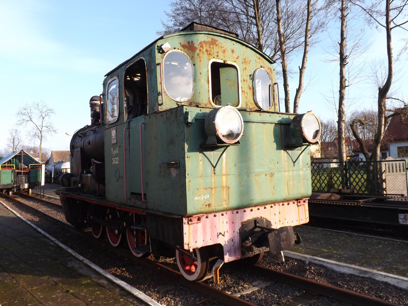 Tyn6 3632
Vulcan, *1928 • 1C1 h2t • 1000 mm
ex PKP
Museum Gryfice Mus-Gryf_D_Tyn6-3632_1213b.jpeg