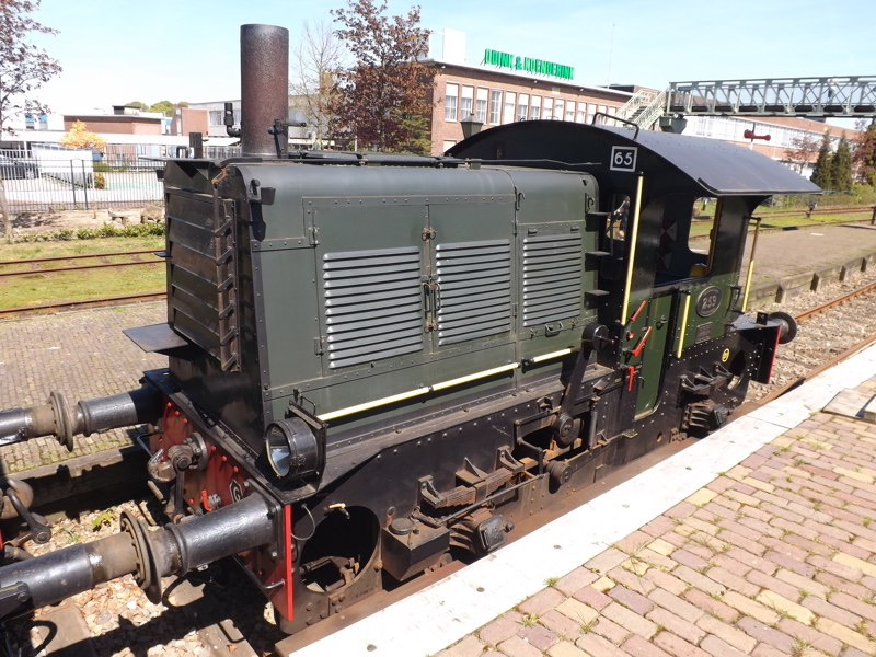 Loc 17 NS 259
Werkspoor, *1936 • Sik • B-de
ex NS
Haaksbergen MBS_V_259_Haaksb.jpeg