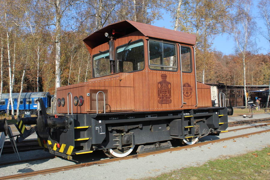 799 019-5
(CZ-ČD 98 54 4 799 019-5)
CZ LOKO • Bo-akku/de
Muzeum Lužná CD_V_799019_Mus-Luz.jpg