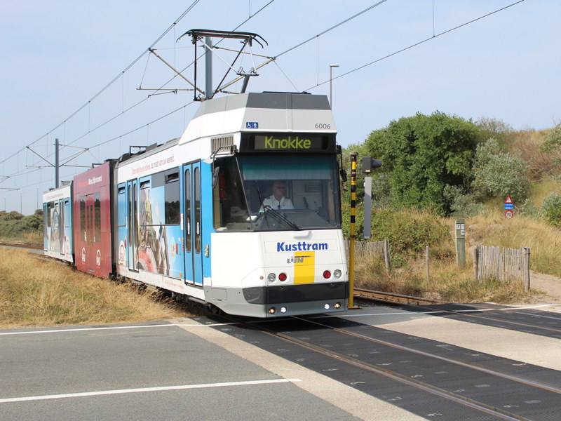 deLijn_BN8x-6006_ZwKiezel.jpg