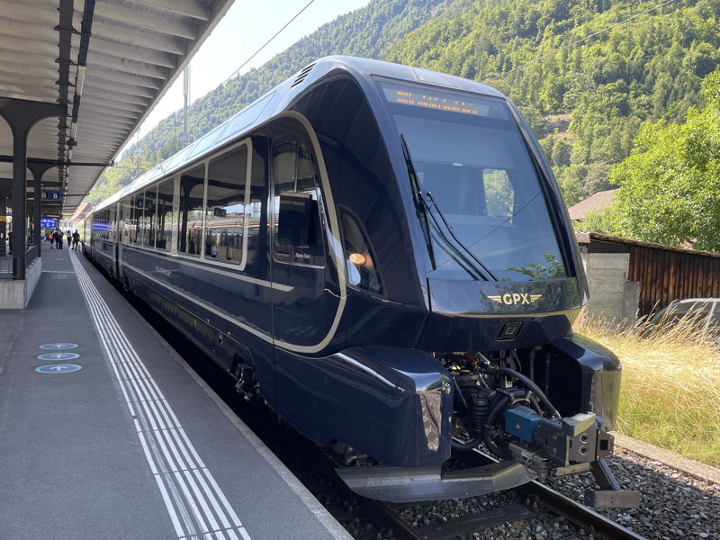 ABst 384 Shania Train
(96 85 8300 384-1 CH-MOB)
Stadler Rail, *2019 • GPX • 1000 mm / 1435 mm
GoldenPass Express
Interlaken-Ost MOB__ABst_384b_GPX_Int-O.JPG