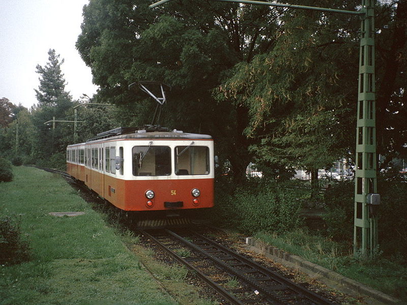 54
SGP/BBC/SLM, *1973 • G/T1G • Z: Strub
Fogaskerekű Vasút
Városmajor BKV_54_ZET_Var.jpg