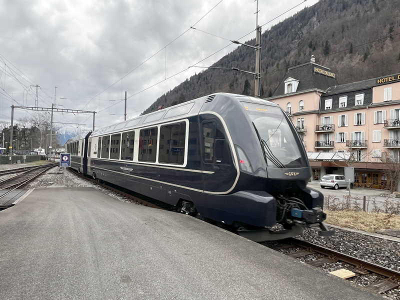 ABst 383 Gstaad
(96 85 8300 383-3 CH-MOB)
Stadler Rail, *2019 • GPX • 1000 mm / 1435 mm
GoldenPass Express
Interlaken-Ost MOB__ABst_383d_GPX_Int-O.JPG
