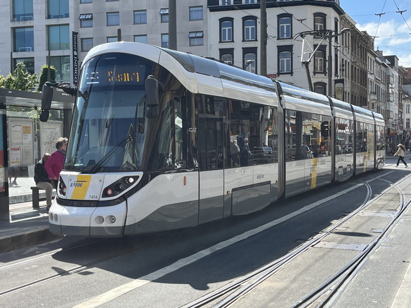 7414
CAF, *2022 • Urbos 100 / 'Stadslijner' • 1000 mm
Lijn 24
(H) Centraal Station deLijn_CAF-7414_Ant-CS.JPG
