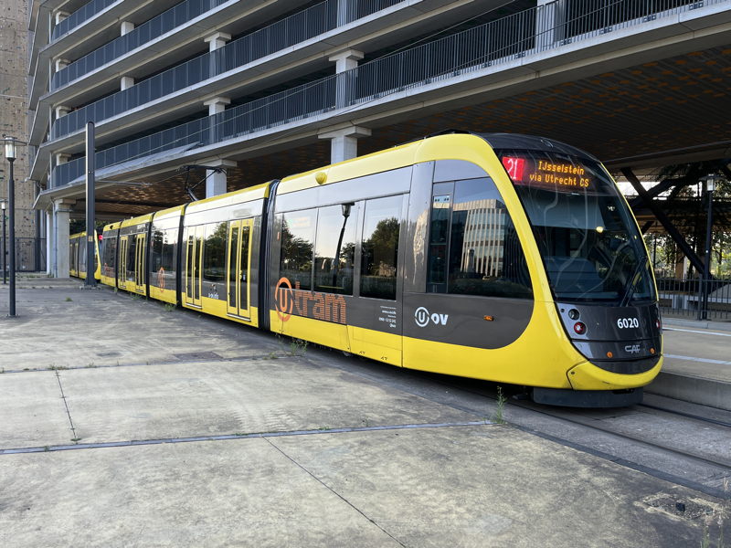 6020
CAF, *2017 • Urbos 3 • 5-car
Lijn 21
P+R Science Park Snel_6020_Urb_ScieP.JPG