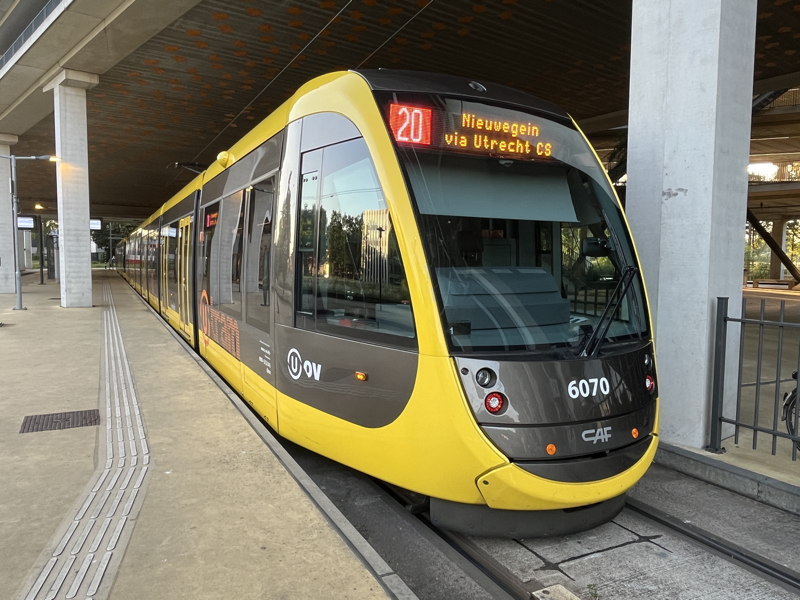 6070
CAF, *2020 • Urbos 3 • 7-car
Lijn 20
P+R Science Park Snel_6070_Urb7_ScieP.JPG