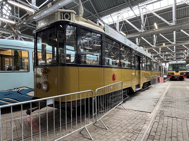 537
Werkspoor/SSW, *1931 • Bogie-Tramcar • Serie 401 - 570
ex RET
Rotterdams Openbaar Vervoer Museum ROVM_537_4x_Mus.JPG