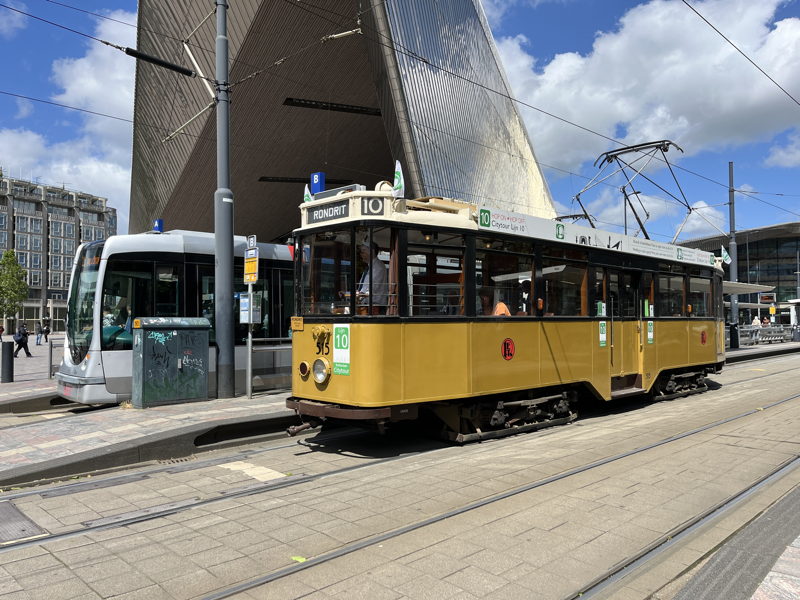 515
Werkspoor/SSW, *1931 • Bogie-Tramcar • Serie 401 - 570
ex RET
(H) Centraalstation ROVM_515c_4x_CS.JPG