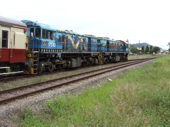 KSR_V_1751D+1771D_CNS.jpg