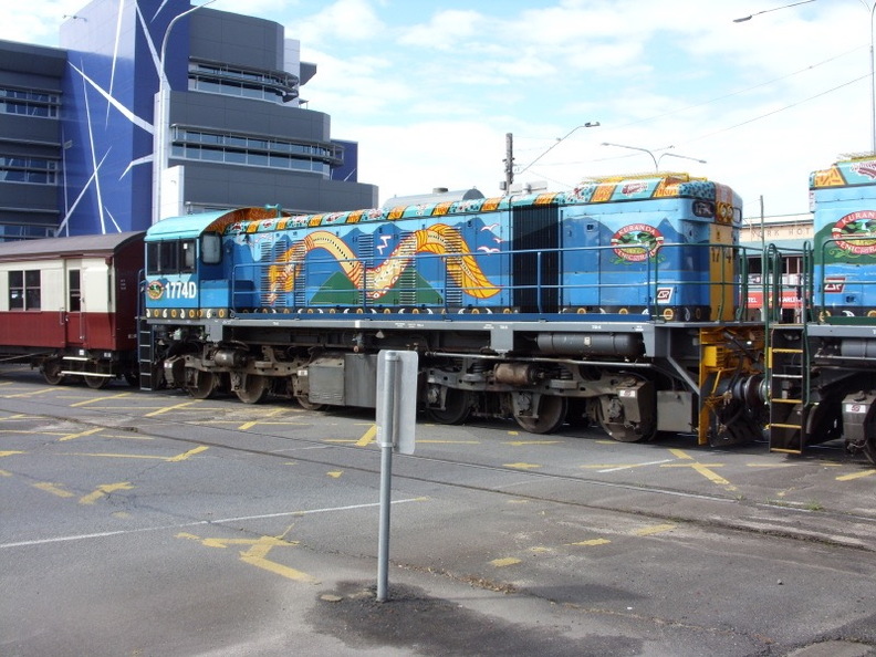 KSR_V_1774D_Cairns.jpg