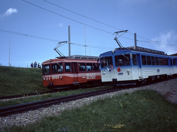 ARB_Bhe44_15+VRB_Staffel.jpg
